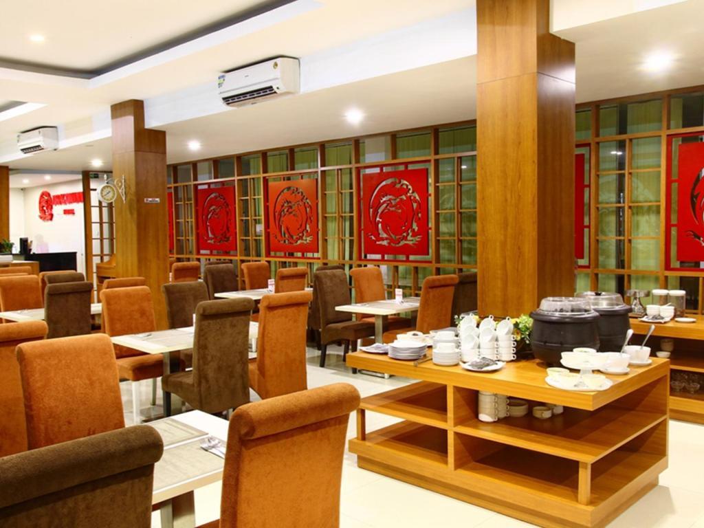 Dragon Inn Kendari Luaran gambar